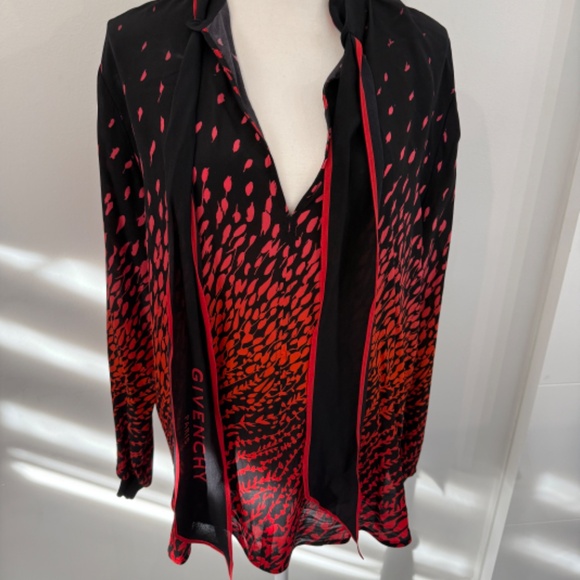 GIVENCHY Red Silk Crepe Blouse with Bow Tie V Neck STUNNING Designer Top Sz 40 - Picture 8 of 12